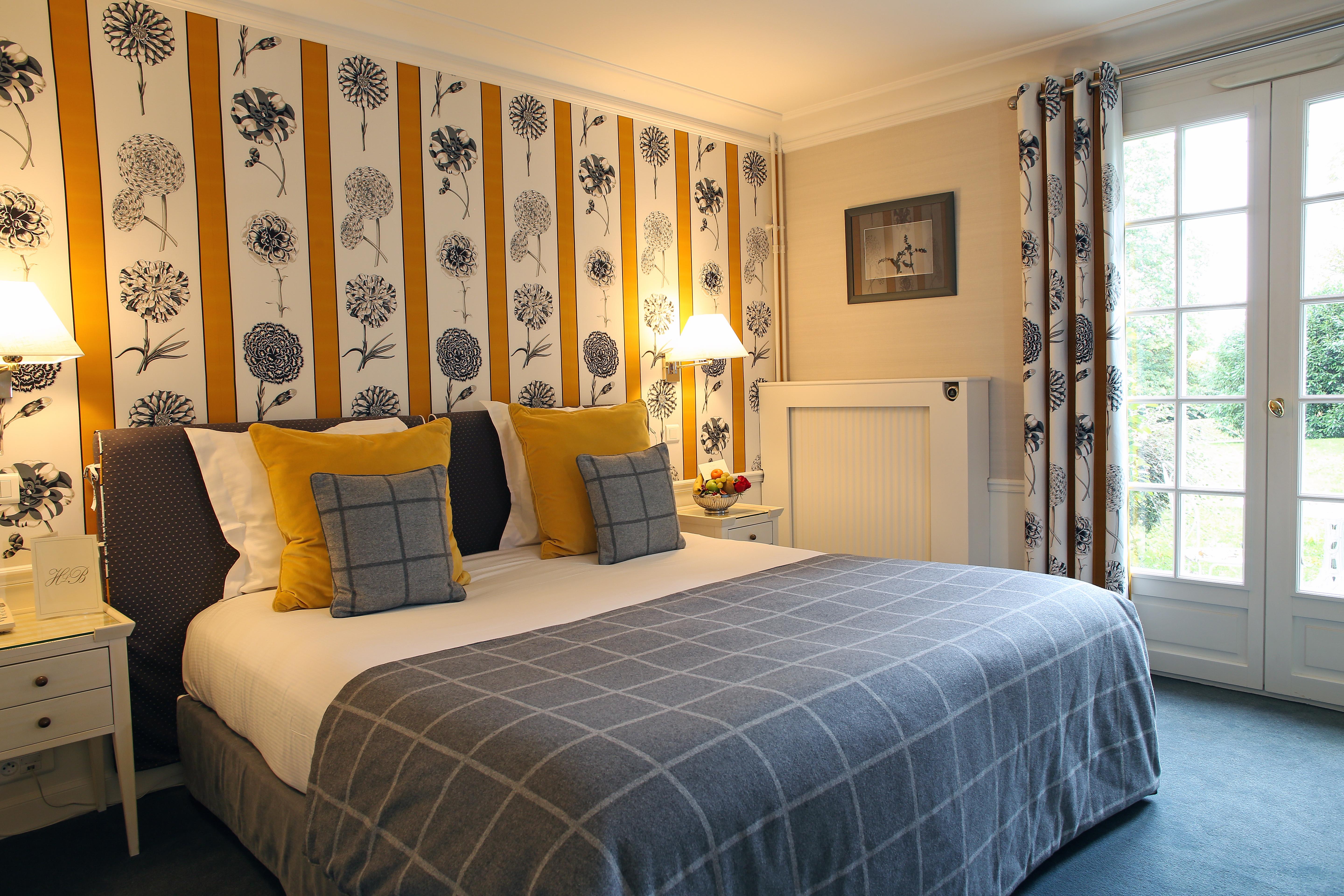 Hostellerie Briqueterie & Spa Champagne Vinay  Buitenkant foto A bedroom at the hotel