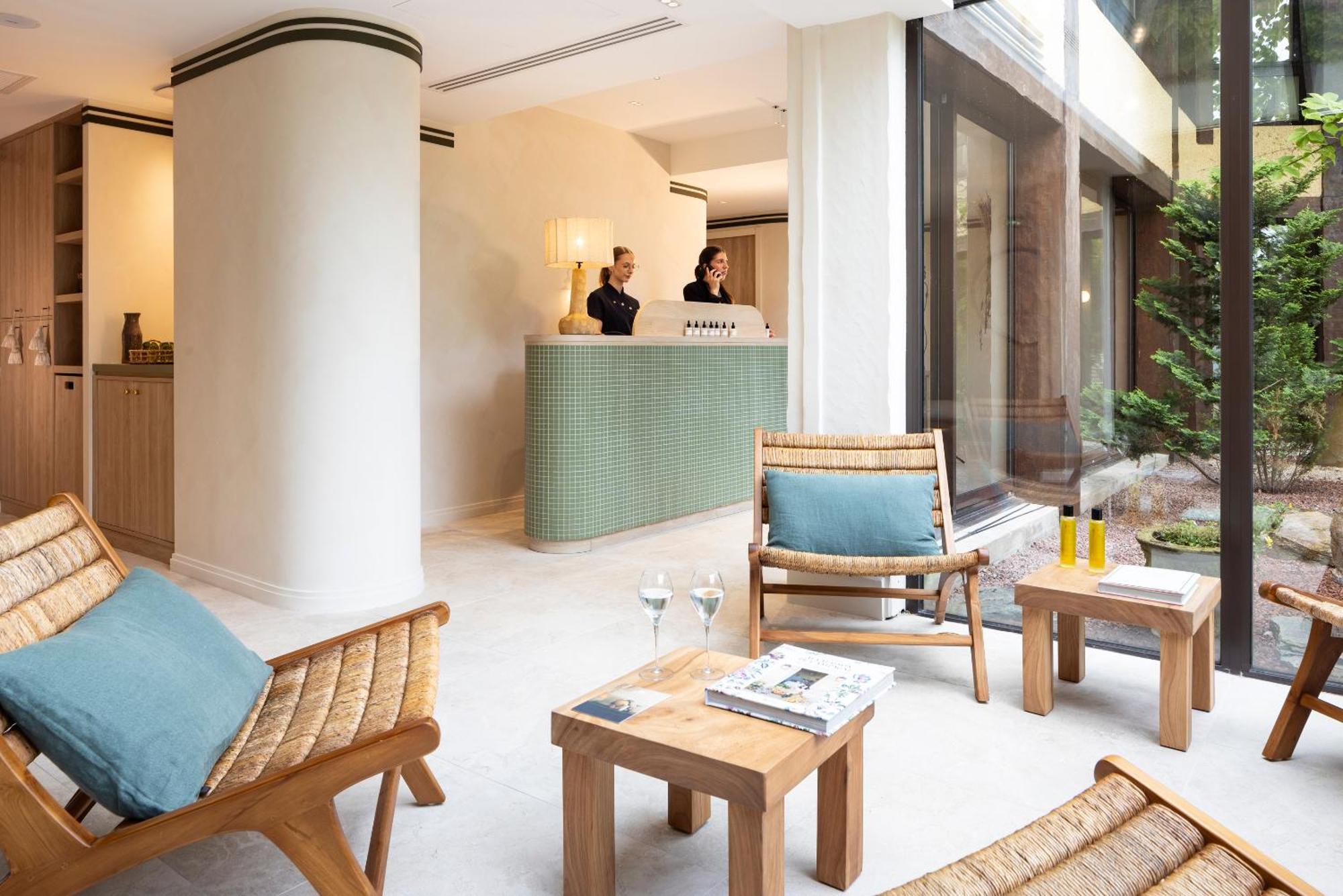 Hostellerie Briqueterie & Spa Champagne Vinay  Buitenkant foto The Spa at The Landmark